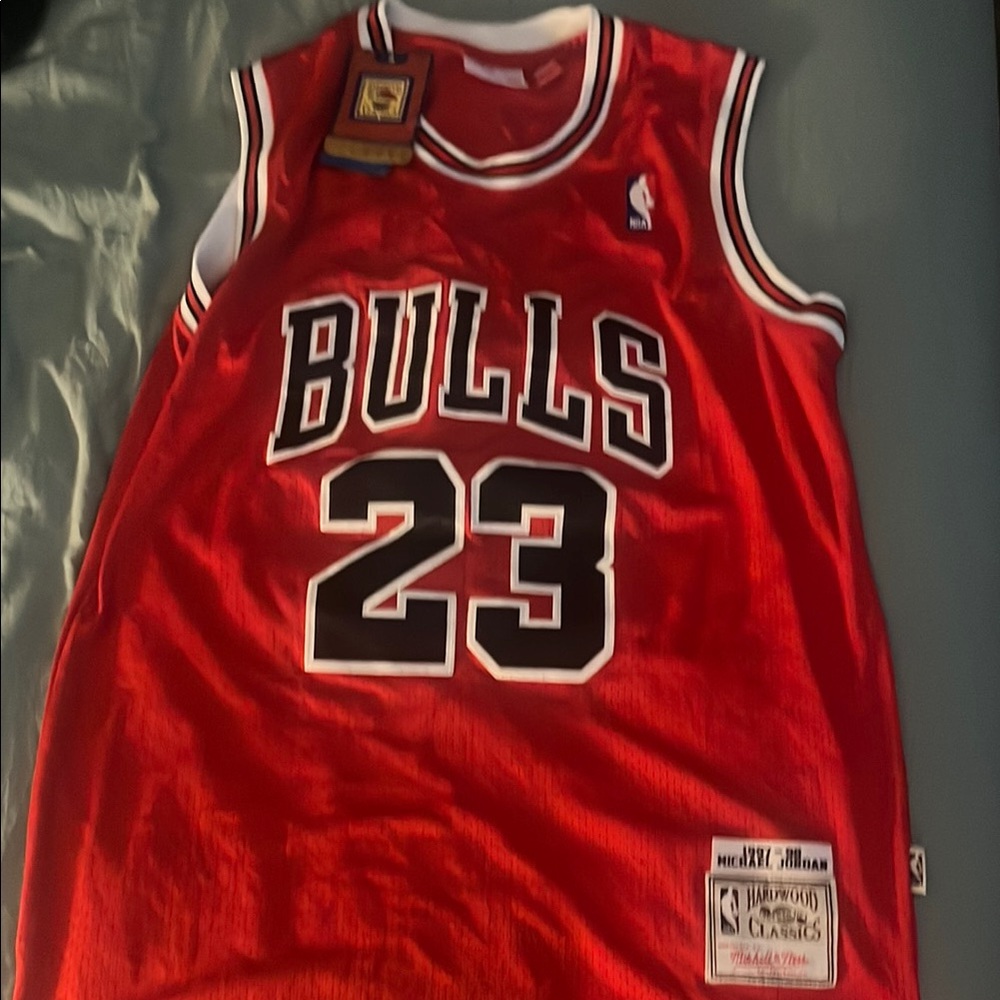 Mitchell & Ness Bulls Jersey Red
